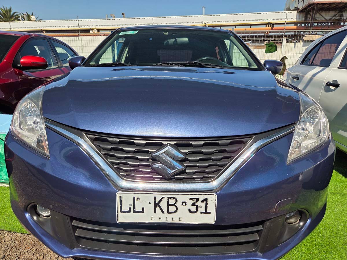 Suzuki Baleno 2019 Full Equipo