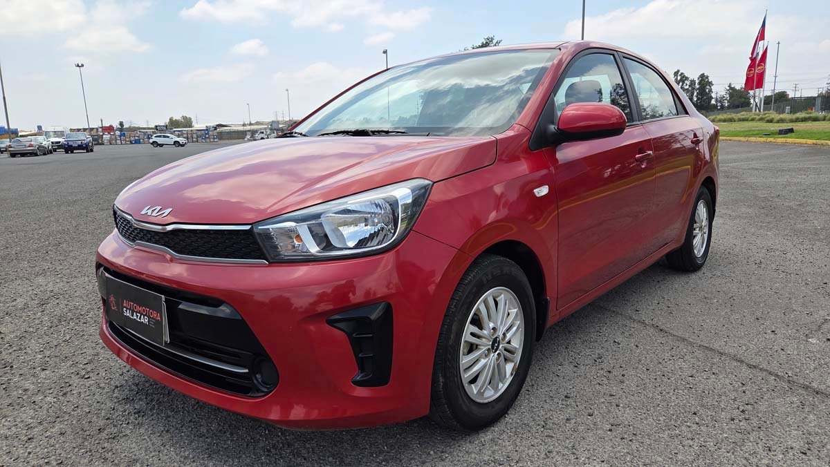 Kia Soluto 2024 Full Equipo Único Dueño - Imagen 2