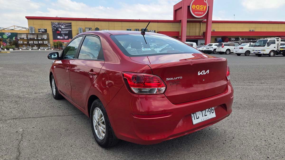 Kia Soluto 2024 Full Equipo Único Dueño - Imagen 5