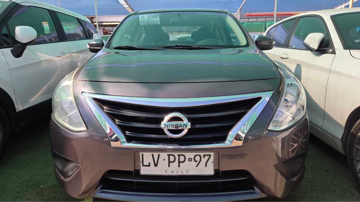 Nissan Versa 2020 Full equipo