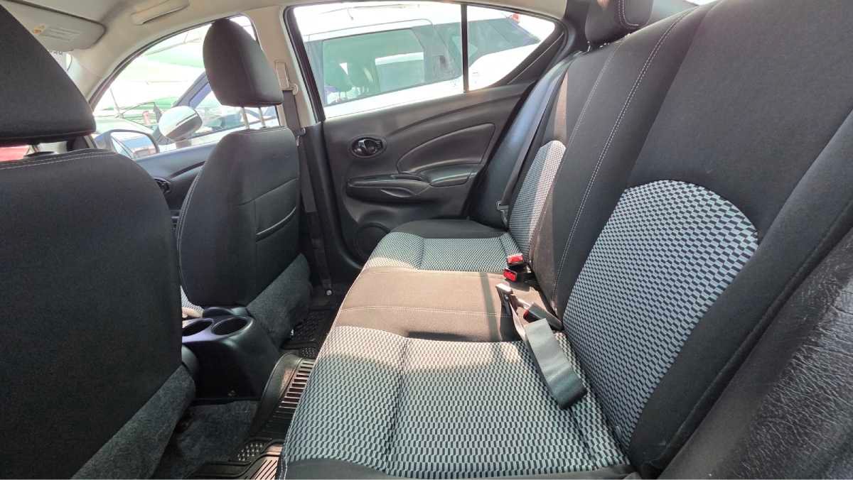 Nissan Versa 2020 Full equipo - Imagen 4