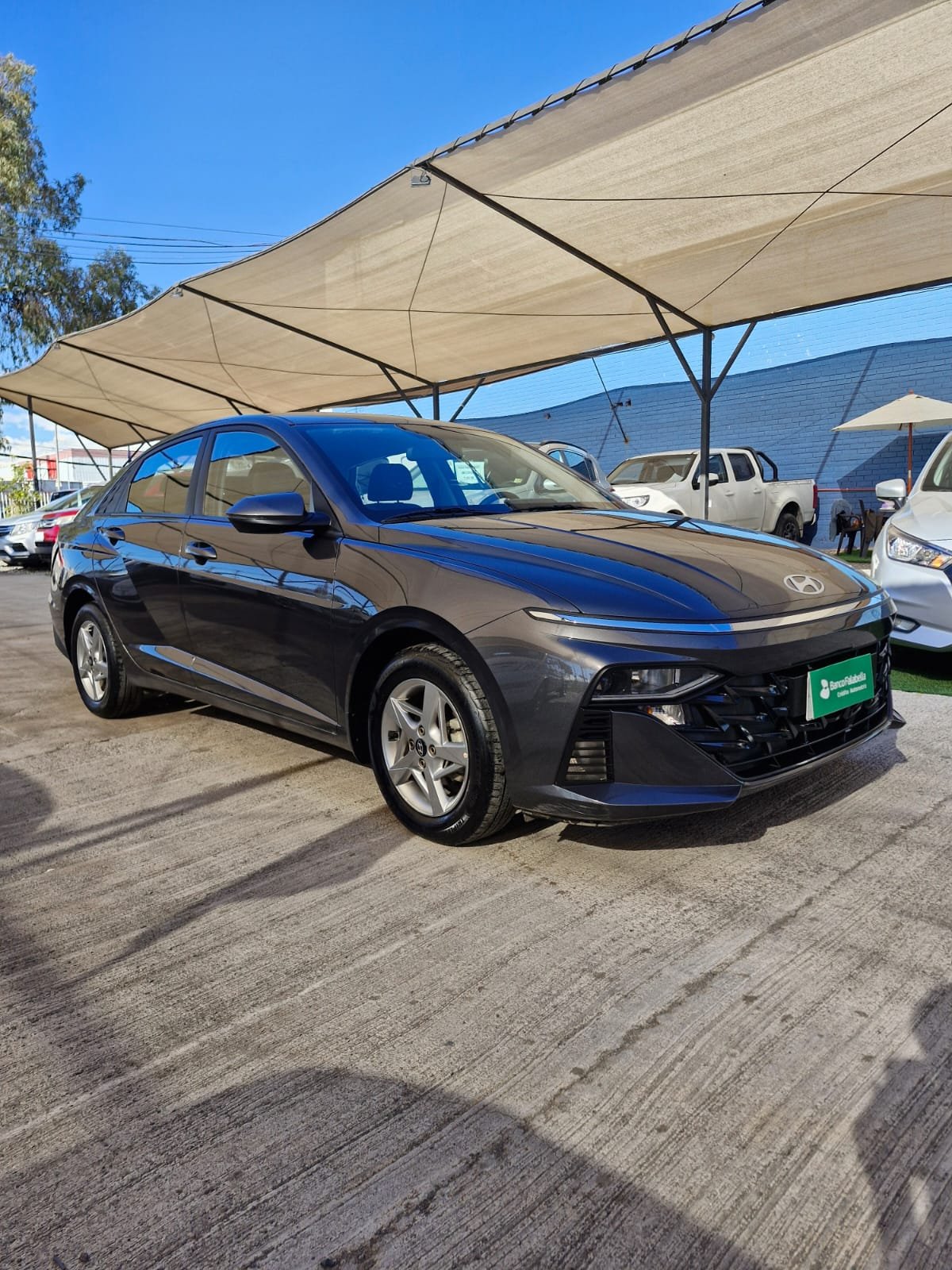 Hyundai Accent 2025 Full Equipo único dueño - Imagen 3